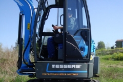 Pásový Mini-bager Messersi M-38U