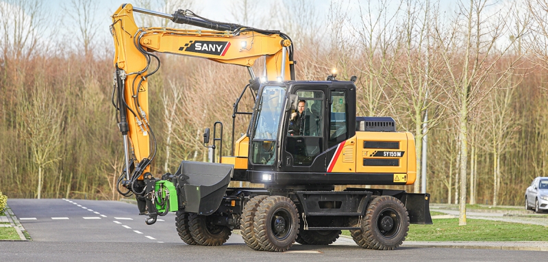 Kolesové rypadlo SANY SY155W