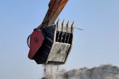 Demoláčná drviaca lyžica betónu Hydraulic Crusher Bucket