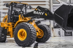 Kolesový nakladač SANY SW405